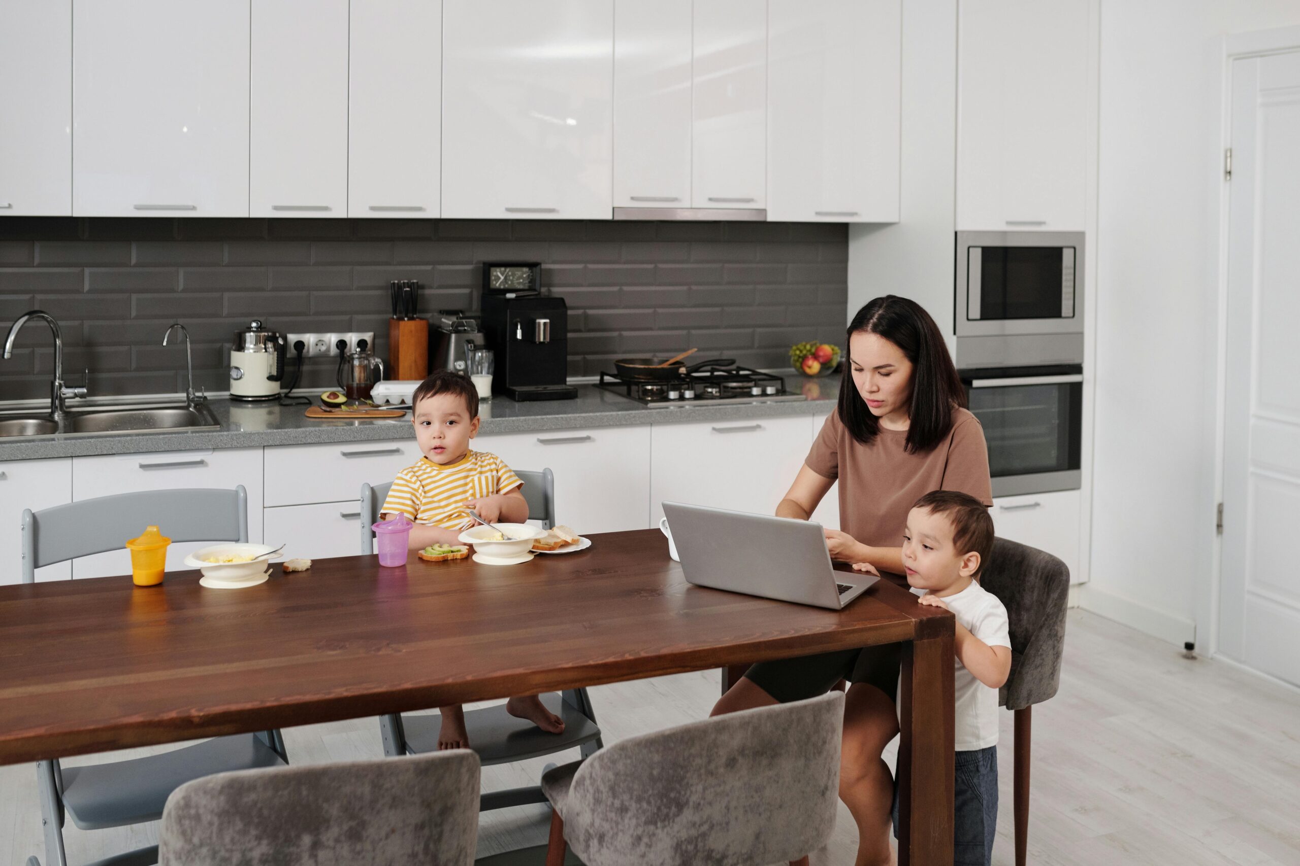 Vegas Kitchen Makeovers kitchen remodel near me Las Vegas Vegas_Kitchen_Makeovers_kitchen_remodel_near_me_Las_Vegas